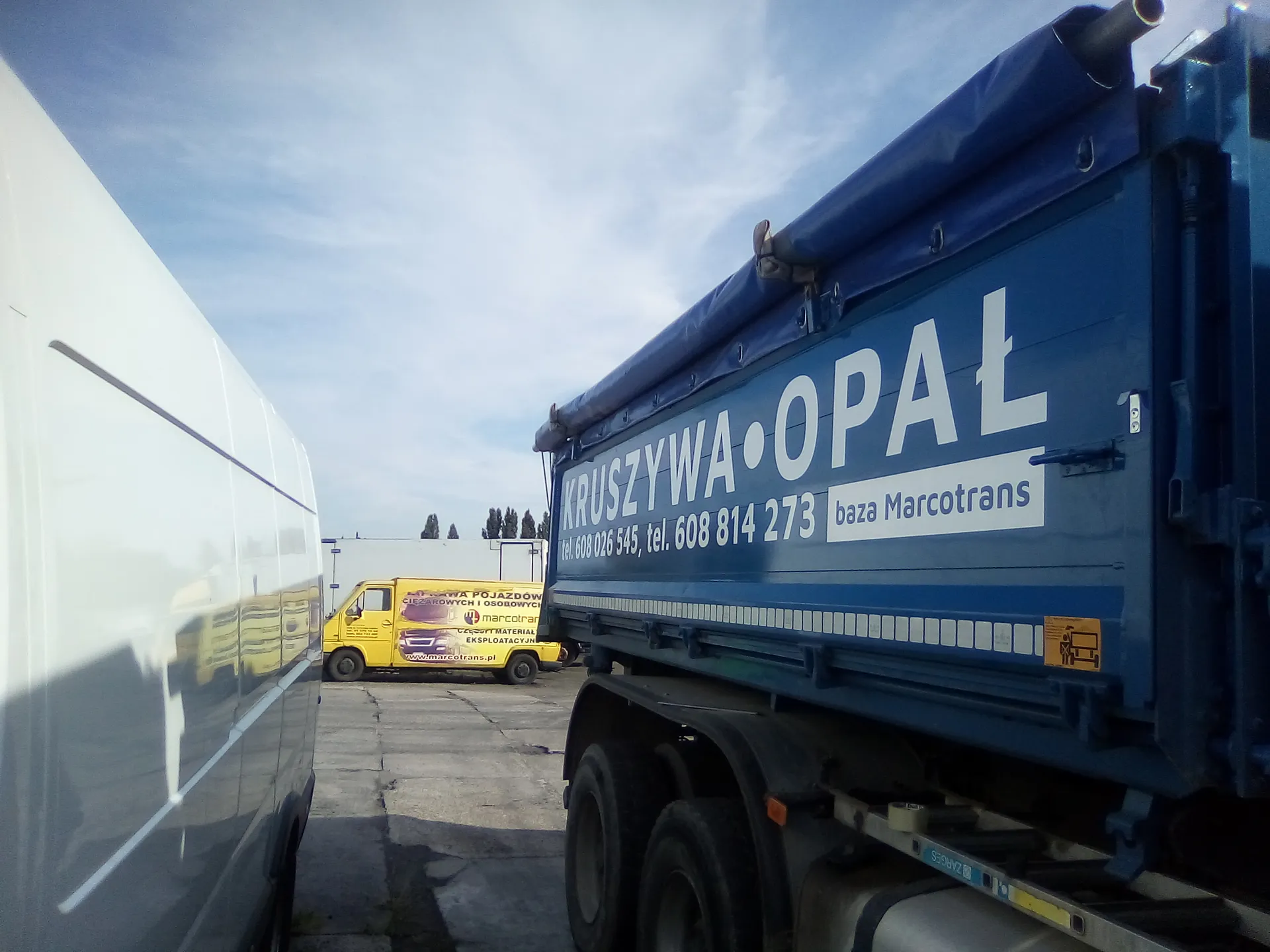 Oklejenie samochodu dla Transport Lewandowski